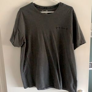 Under Armoum shirt never worn